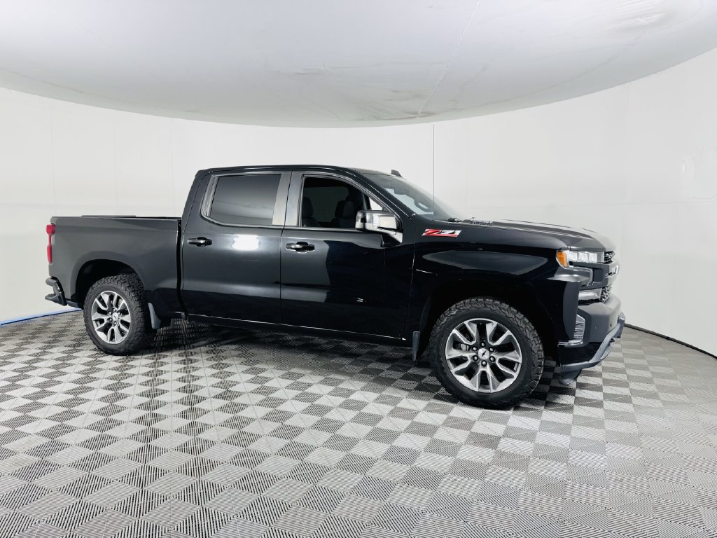 Used 2021 Chevrolet Silverado 1500 RST AWD/4WD image 2