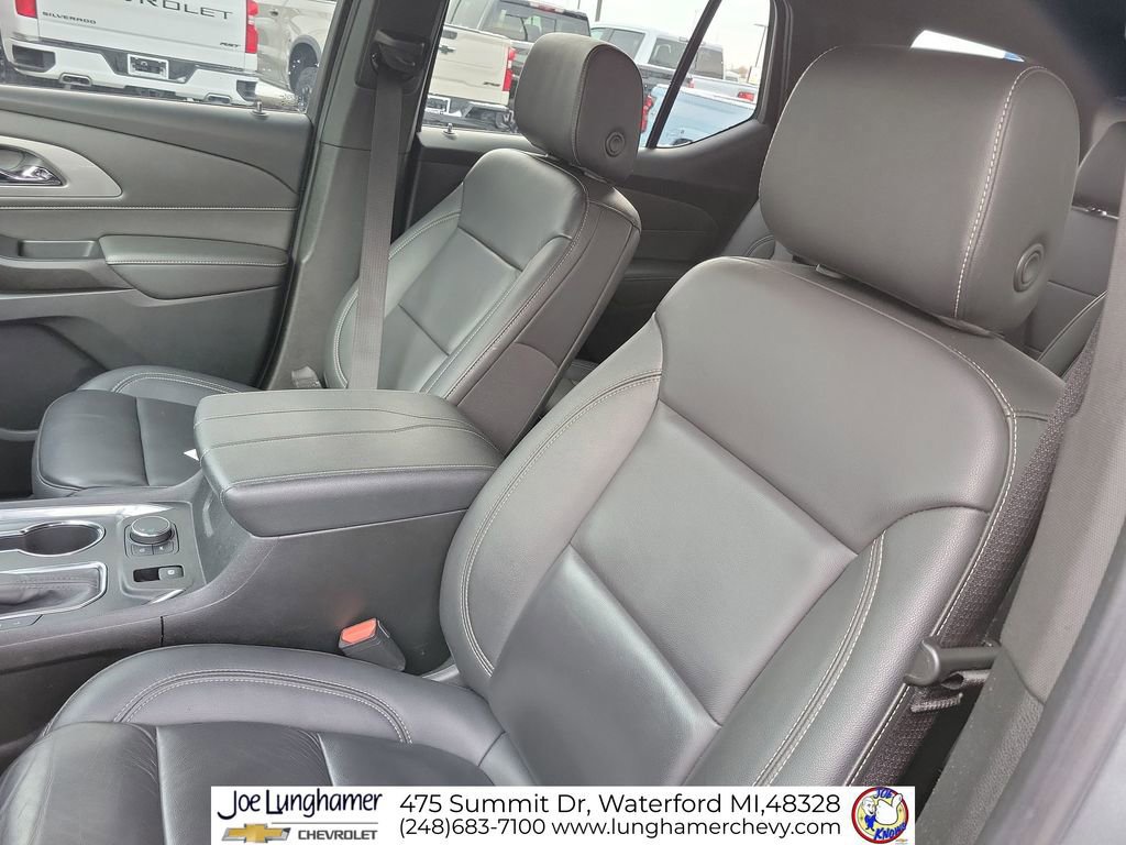 Used 2023 Chevrolet Traverse LT w/ LPO, Floor Liner Package image 20