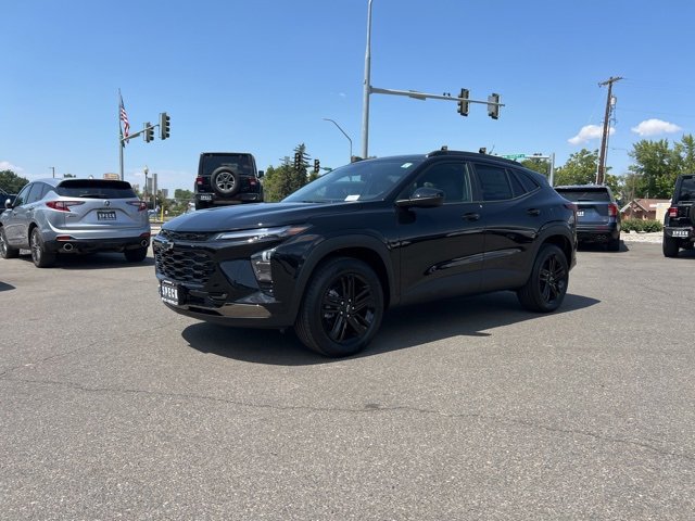 New 2025 Chevrolet Trax ACTIV w/ Driver Confidence Package image 3