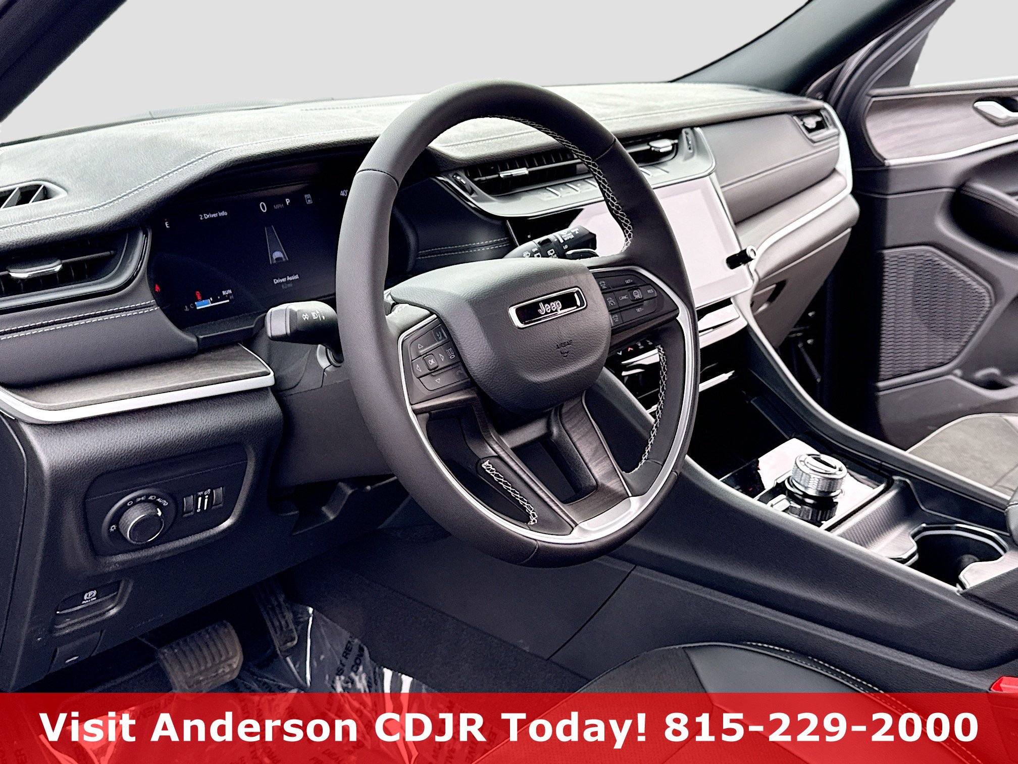 New 2026 Jeep Grand Cherokee Altitude AWD/4WD image 4