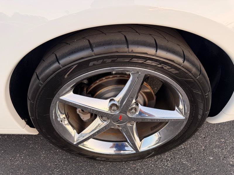 Used 2013 Chevrolet Corvette Coupe RWD image 10