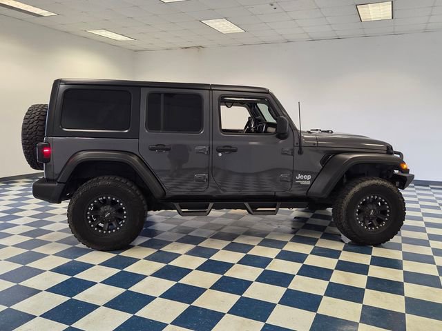 Used 2018 Jeep Wrangler Unlimited Sport S AWD/4WD image 8