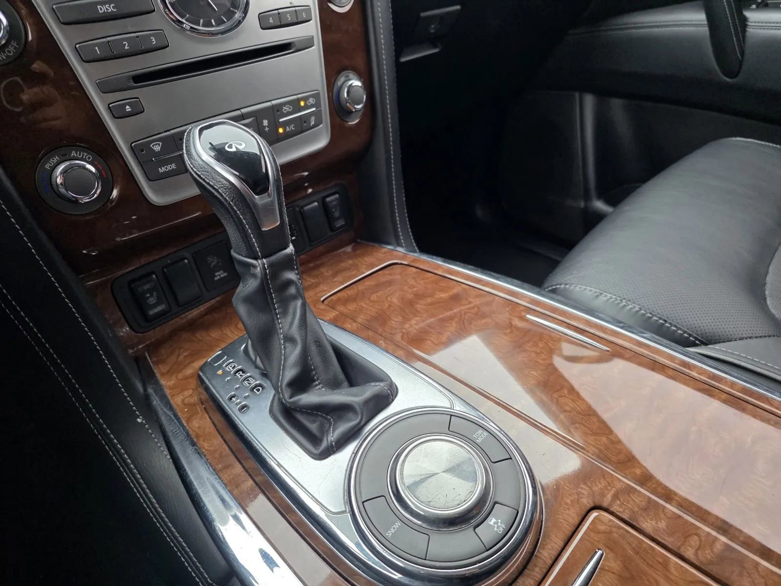 Used 2018 INFINITI QX80 2WD image 23