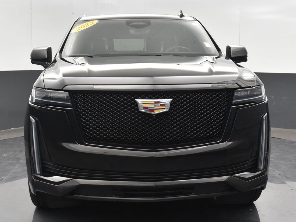 Used 2023 Cadillac Escalade Sport Platinum w/ Heavy-Duty Trailer Package AWD/4WD image 5