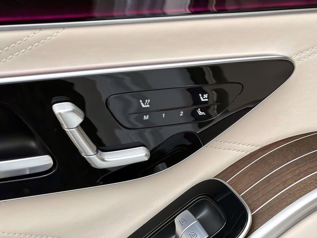 Used 2025 Mercedes-Benz S 63 AMG S image 13
