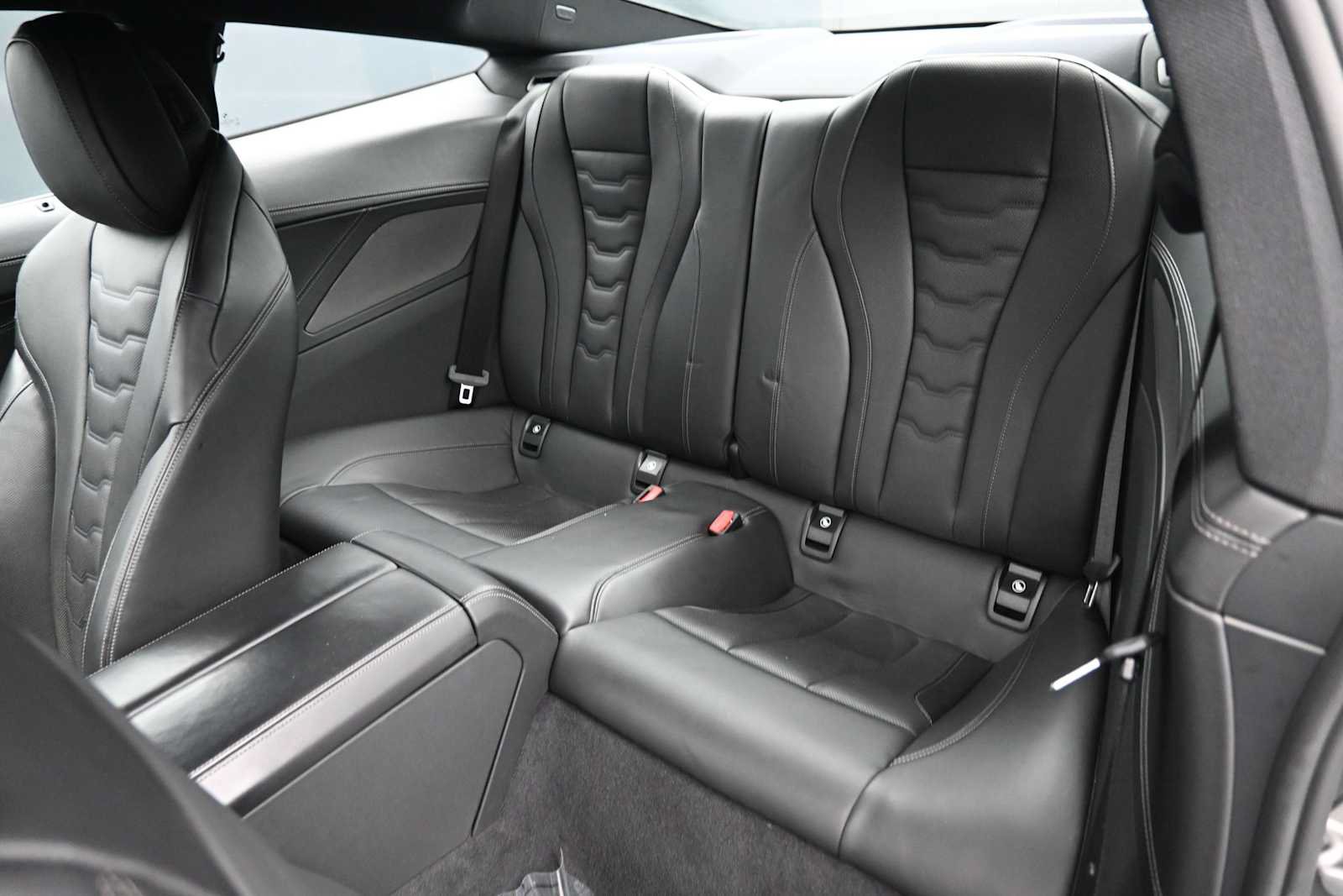 Used 2023 BMW 840i Coupe w/ M Sport Professional Package RWD image 12