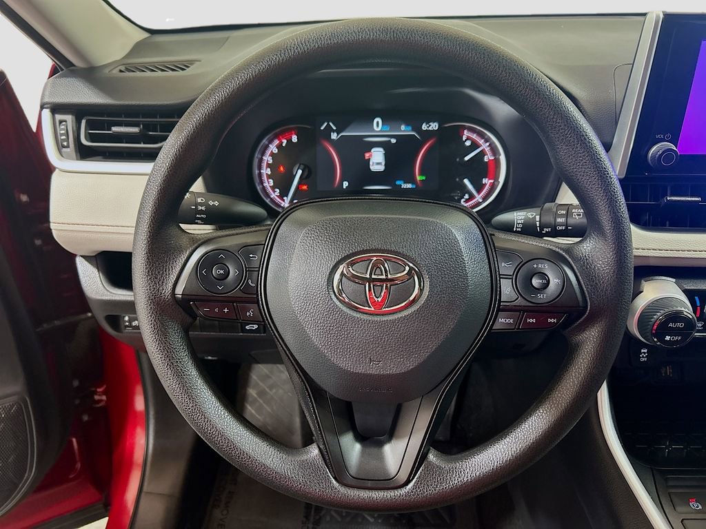 Used 2025 Toyota RAV4 XLE w/ Convenience Package FWD image 9