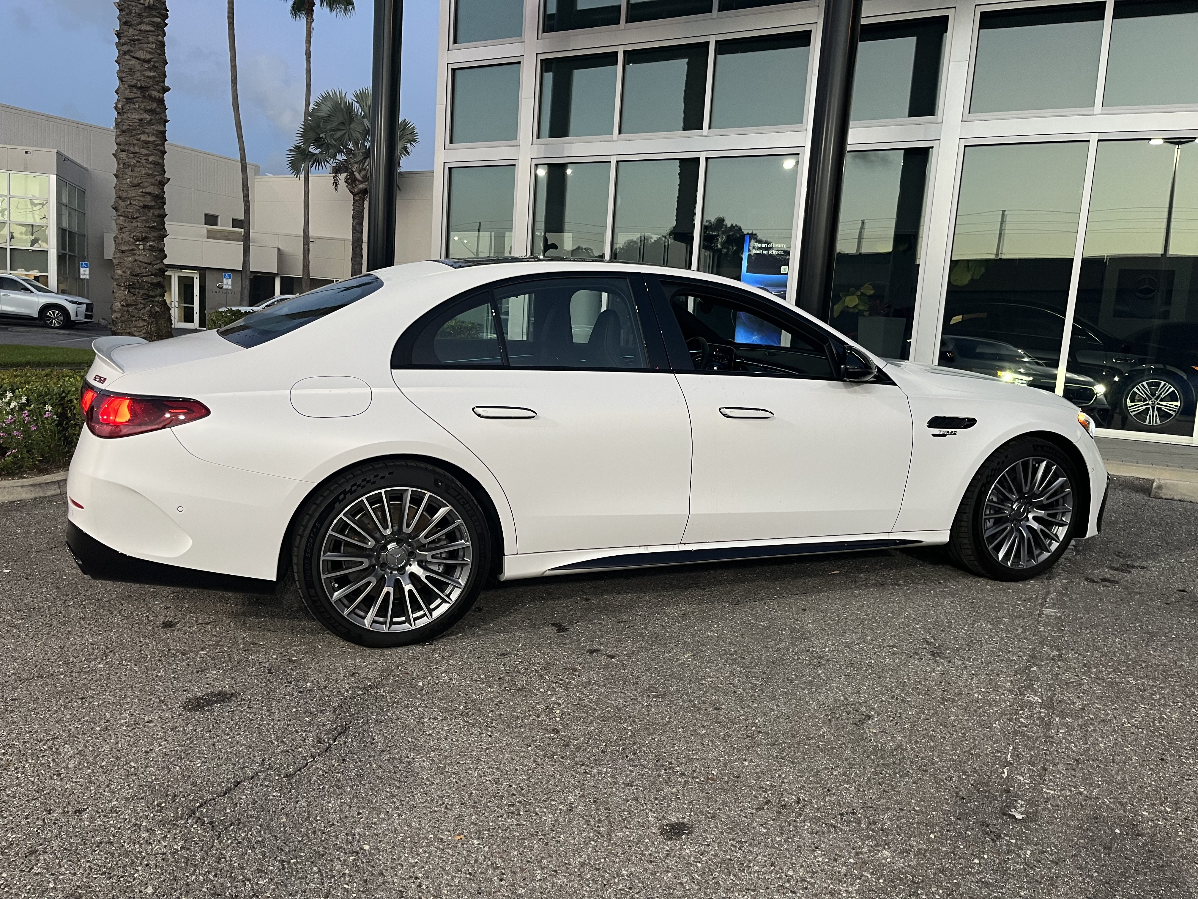 New 2026 Mercedes-Benz E 53 AMG e 4MATIC Sedan image 7
