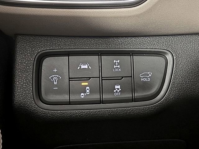 Used 2019 Hyundai Santa Fe AWD image 24