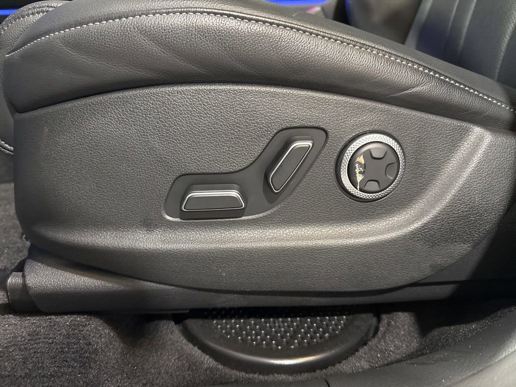 Used 2025 Genesis GV80 2.5T image 26