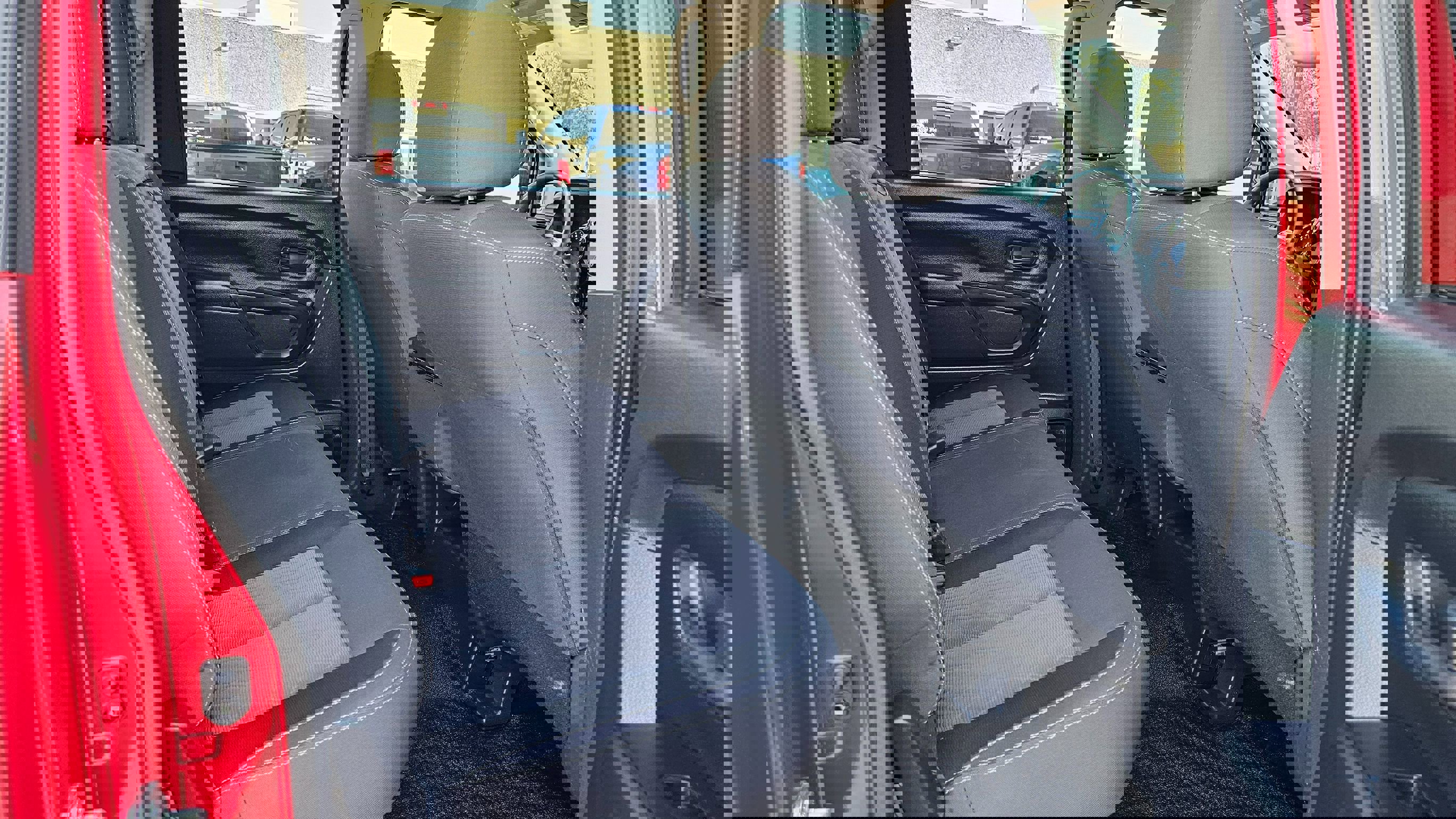 Used 2023 Nissan Titan S w/ S Utility Package image 23