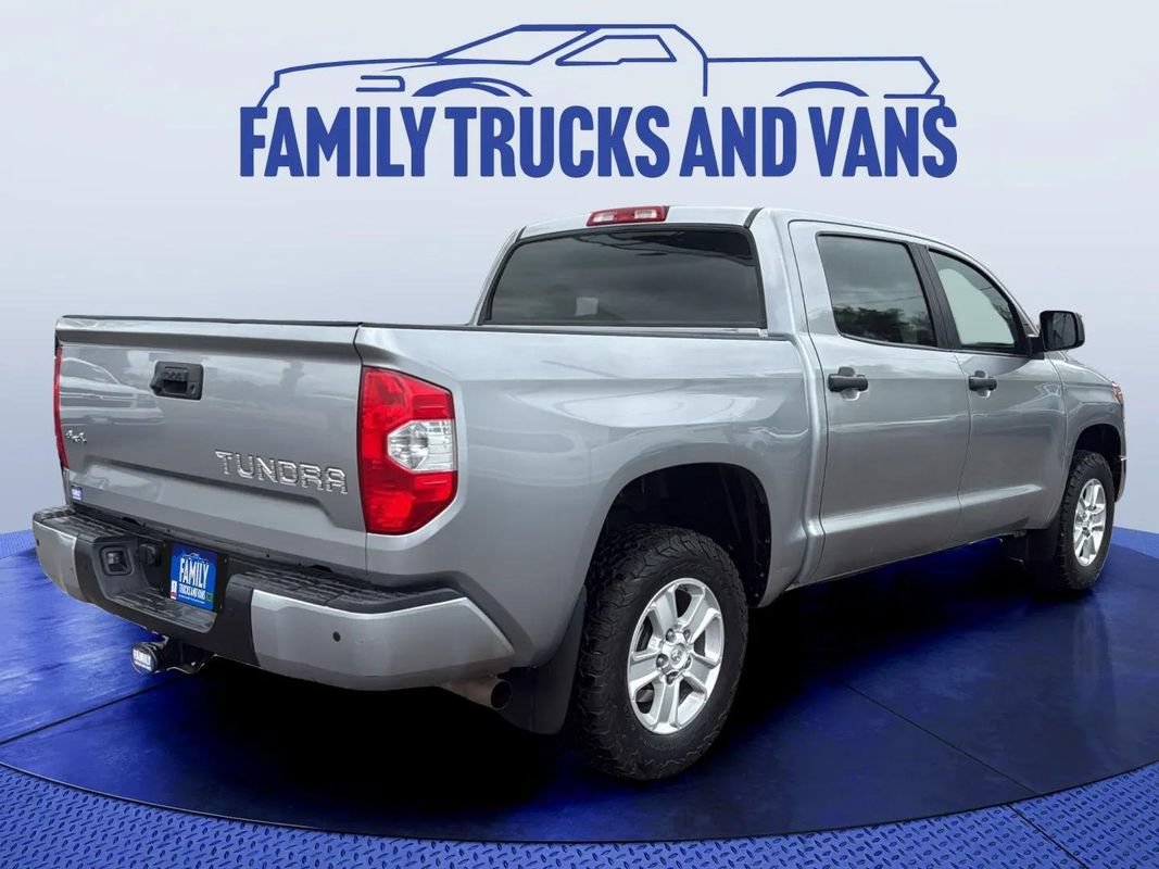 Used 2020 Toyota Tundra SR5 w/ SR5 Convenience Package AWD/4WD image 5