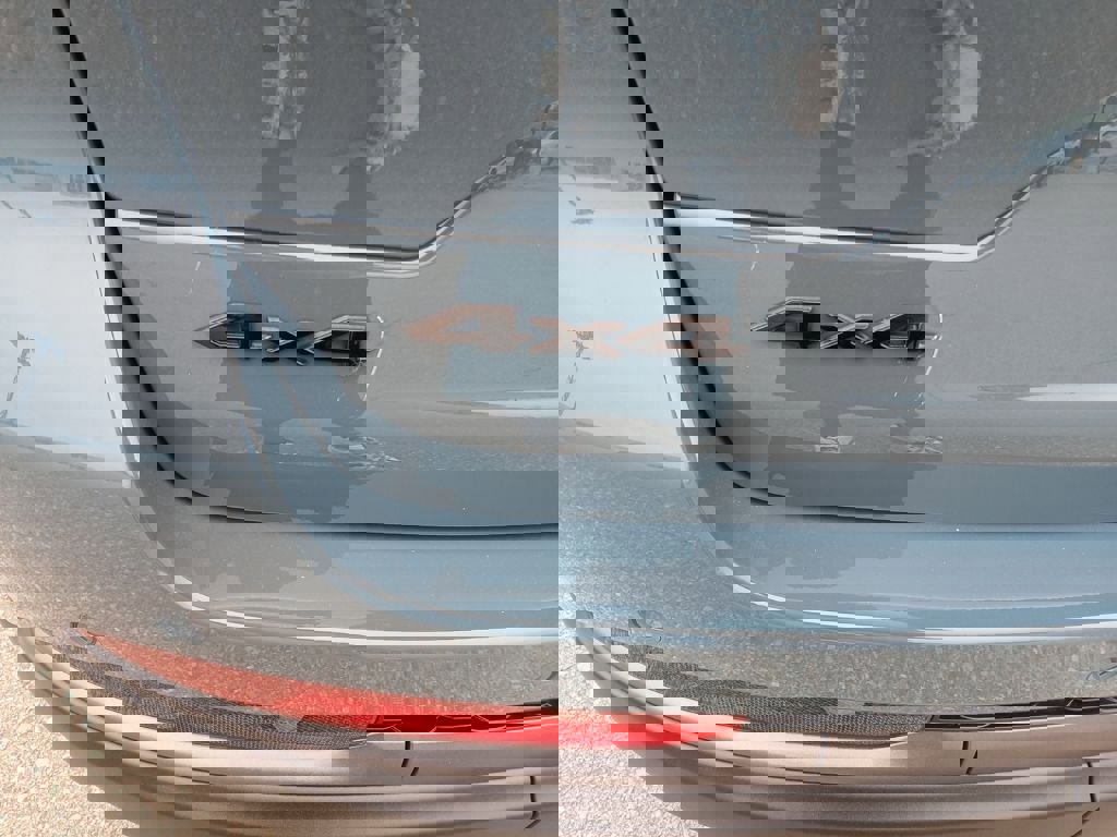 New 2026 Jeep Grand Cherokee Limited image 9