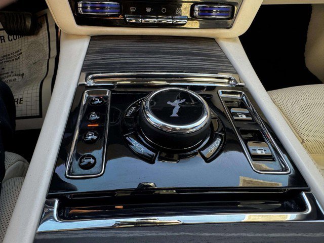 Used 2021 Rolls-Royce Ghost image 38