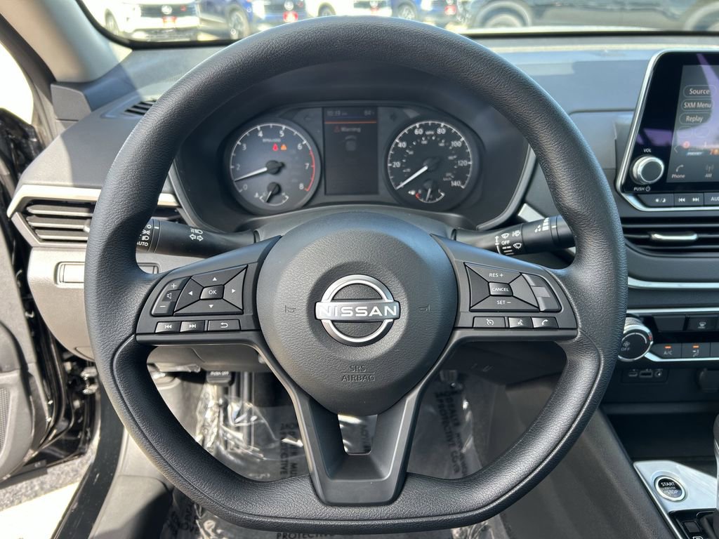 Used 2025 Nissan Altima 2.5 S image 24