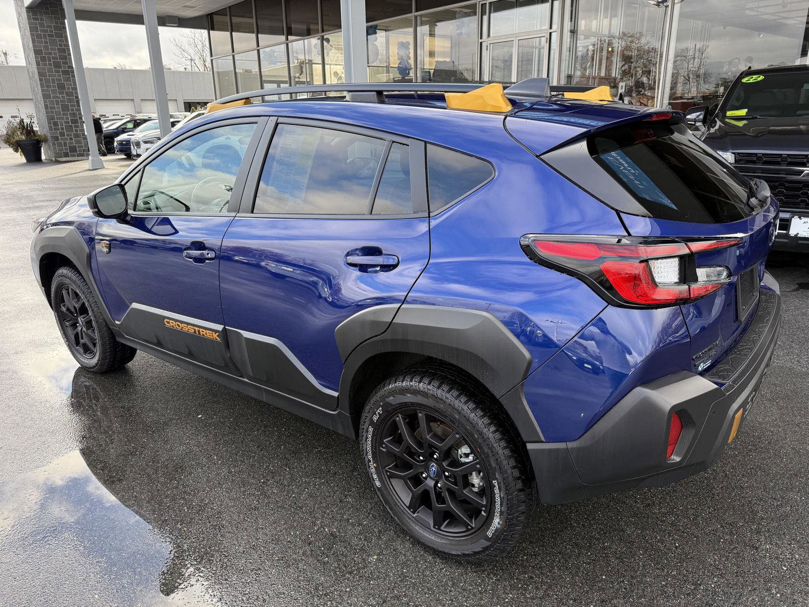 Used 2025 Subaru Crosstrek 2.5i Wilderness image 3