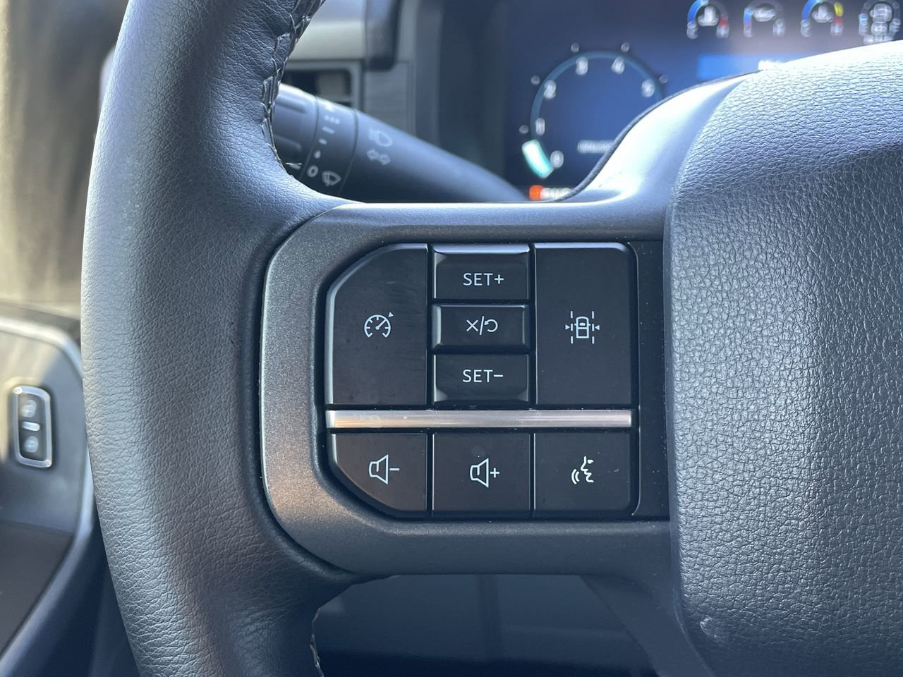 Certified 2024 Ford F150 XLT w/ Mobile Office Package image 28