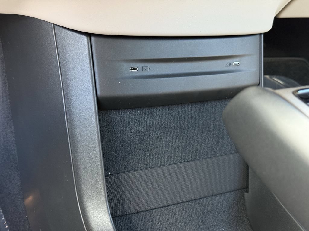 New 2026 Volvo EX90 Ultra AWD/4WD image 25