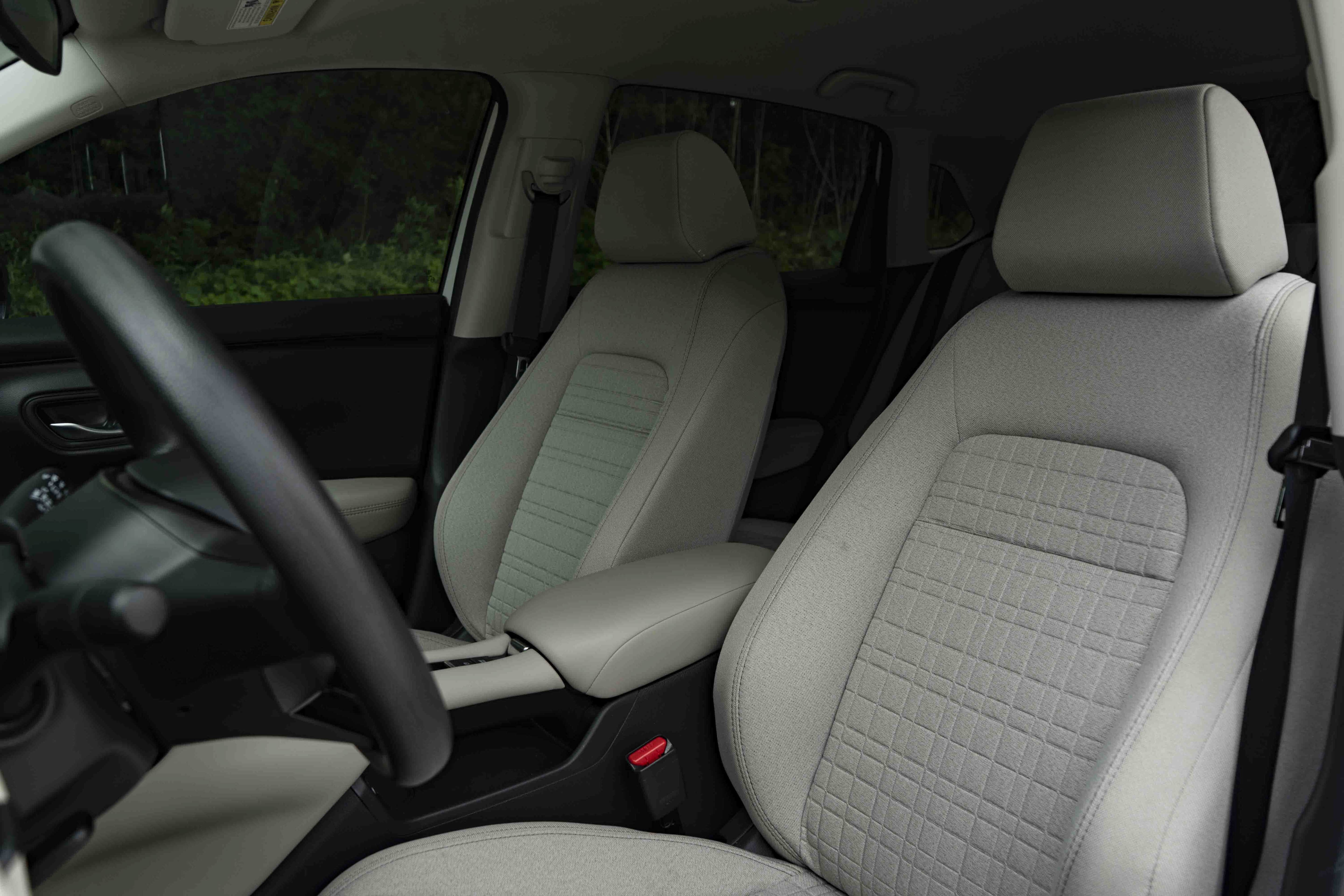Certified 2026 Honda HR-V LX image 16