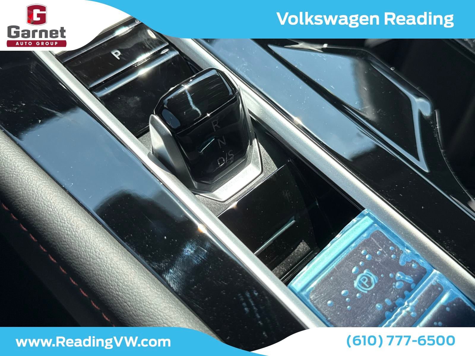 New 2025 Volkswagen Atlas Peak Edition SE image 16