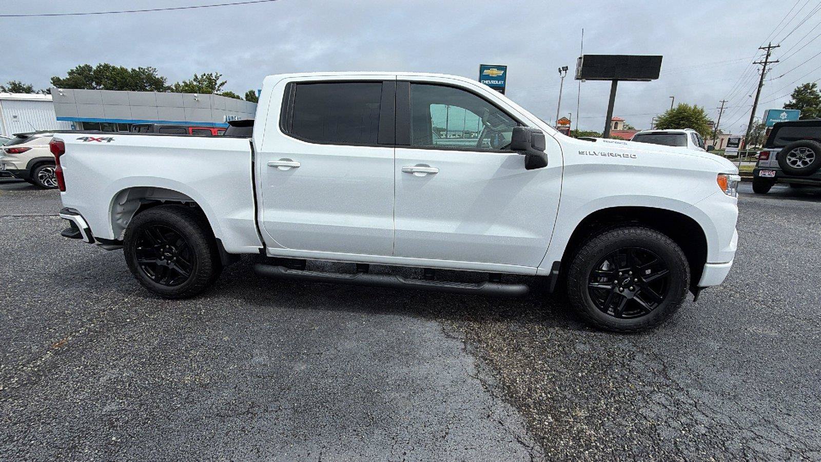 New 2026 Chevrolet Silverado 1500 RST w/ RST Select Package AWD/4WD image 6