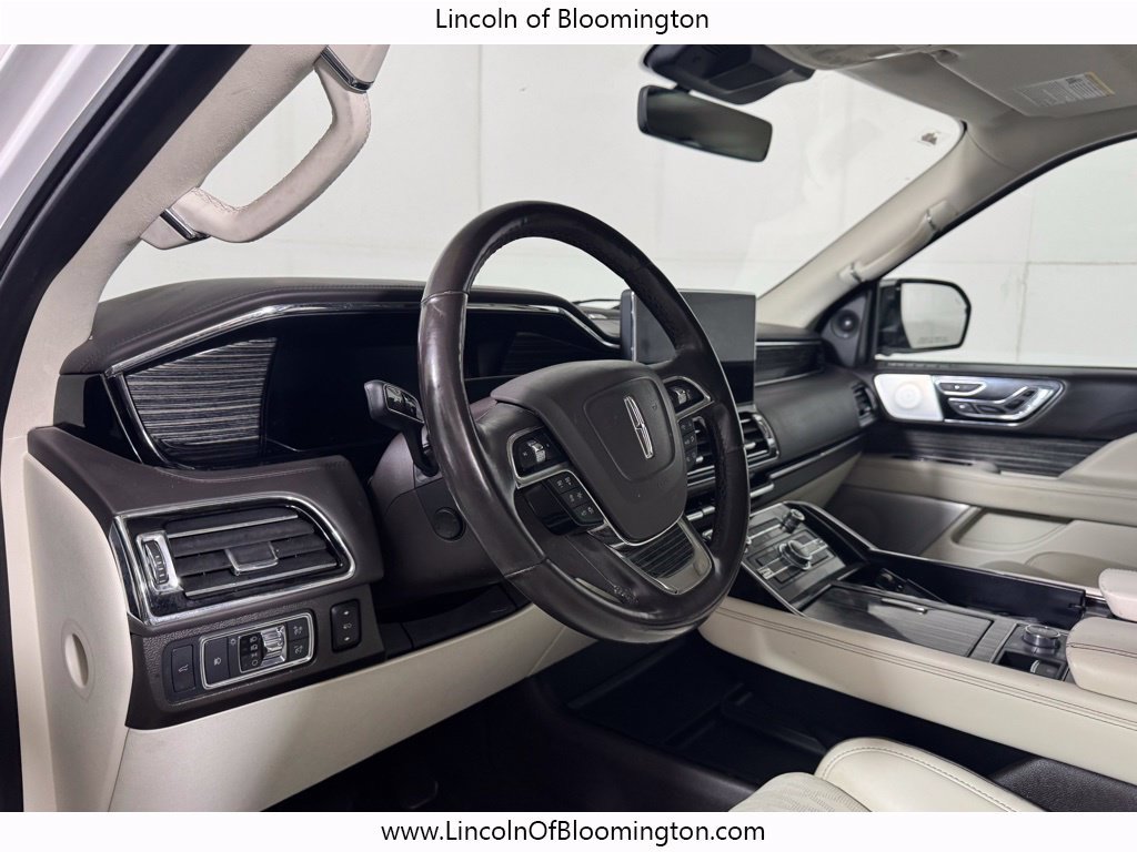 Certified 2023 Lincoln Navigator Black Label AWD/4WD image 32