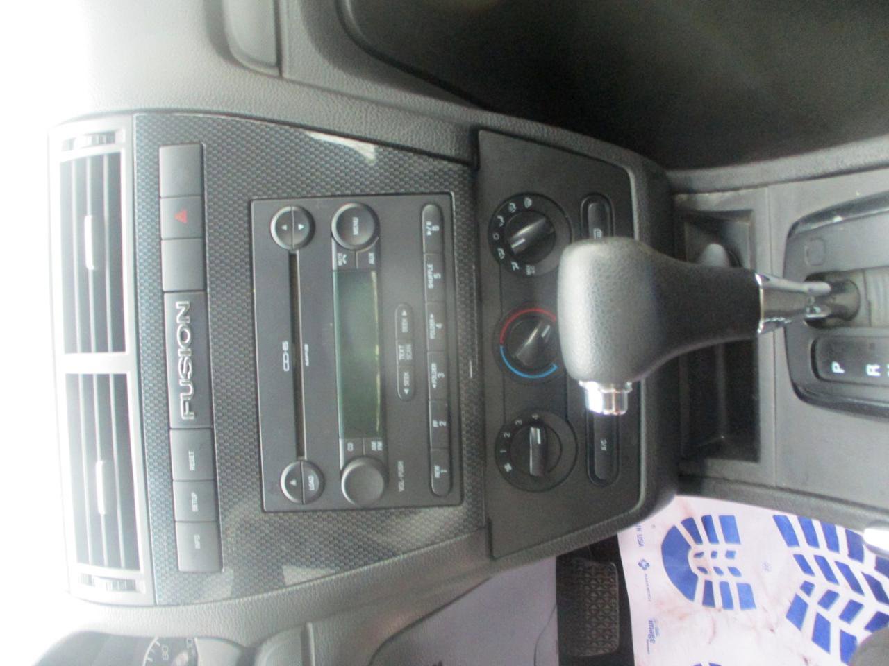 Used 2006 Ford Fusion SE FWD image 11
