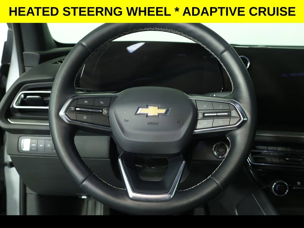 Used 2024 Chevrolet Traverse LT w/ Enhanced Driving Package image 9