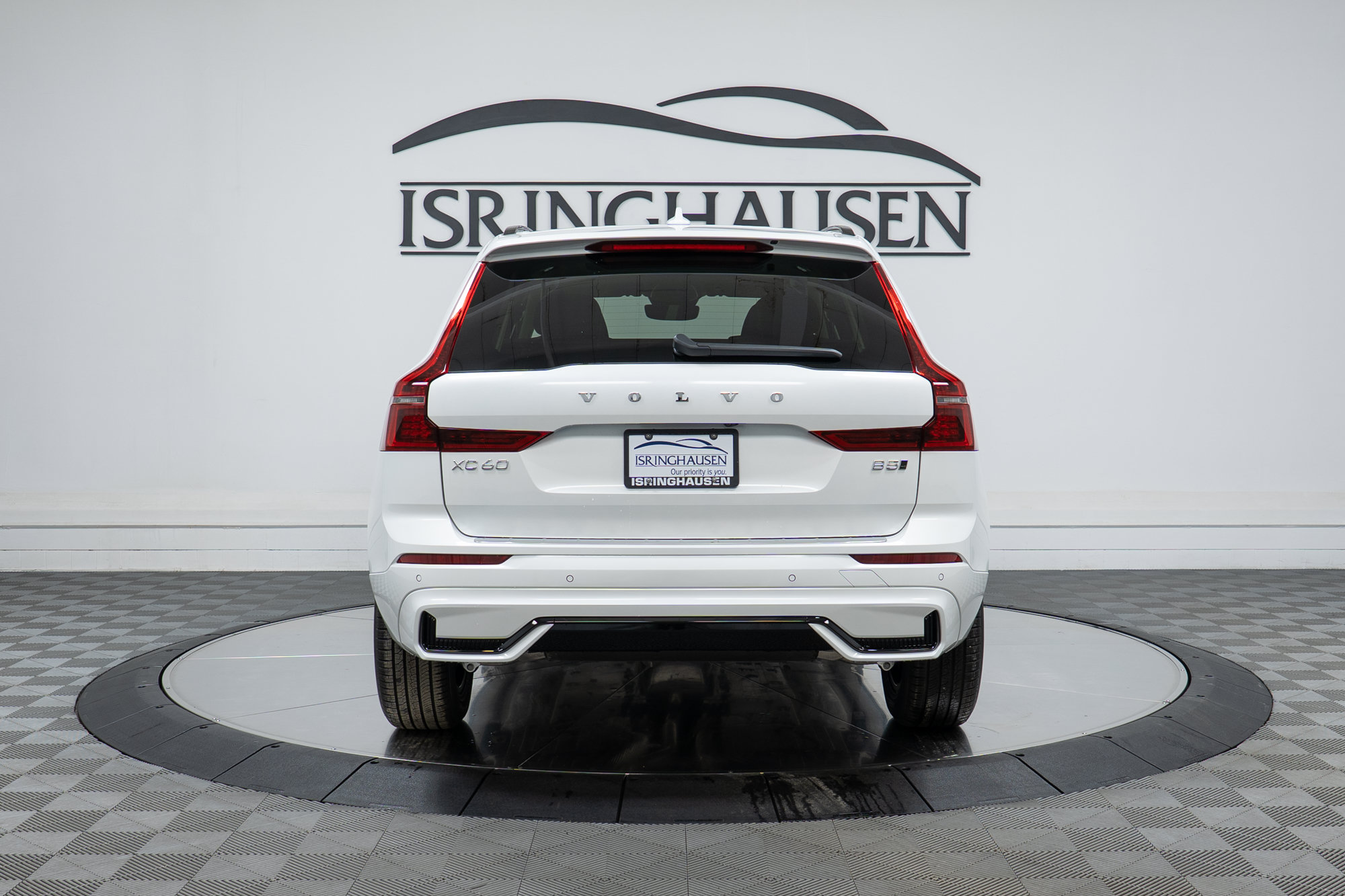 New 2026 Volvo XC60 B5 Core w/ Climate Package AWD/4WD image 6