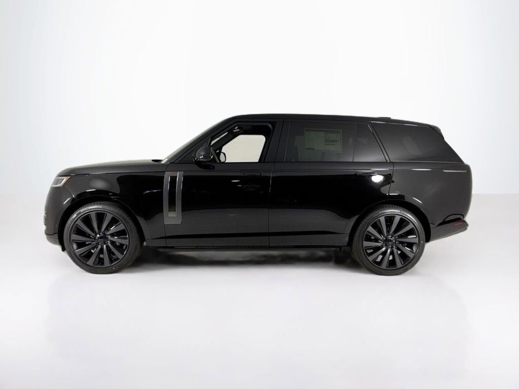 New 2026 Land Rover Range Rover SV image 2