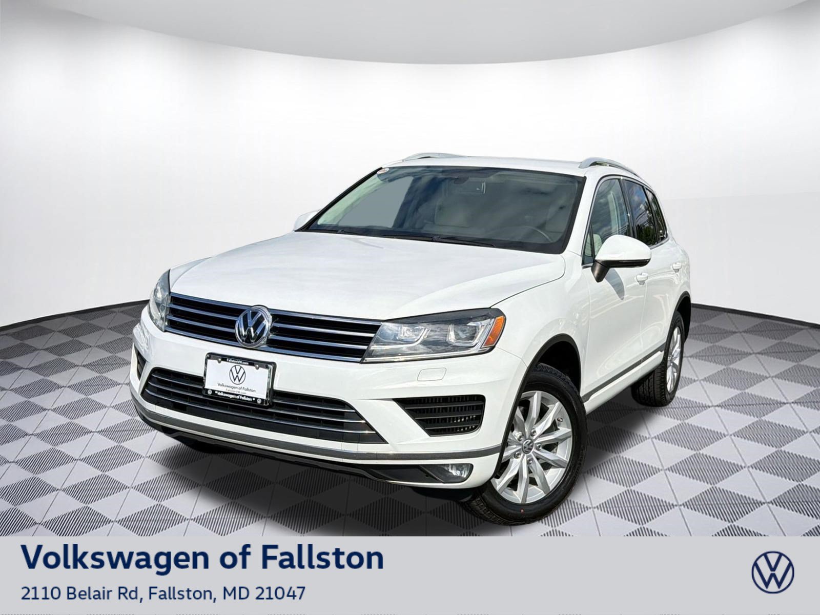 Used 2016 Volkswagen Touareg Sport