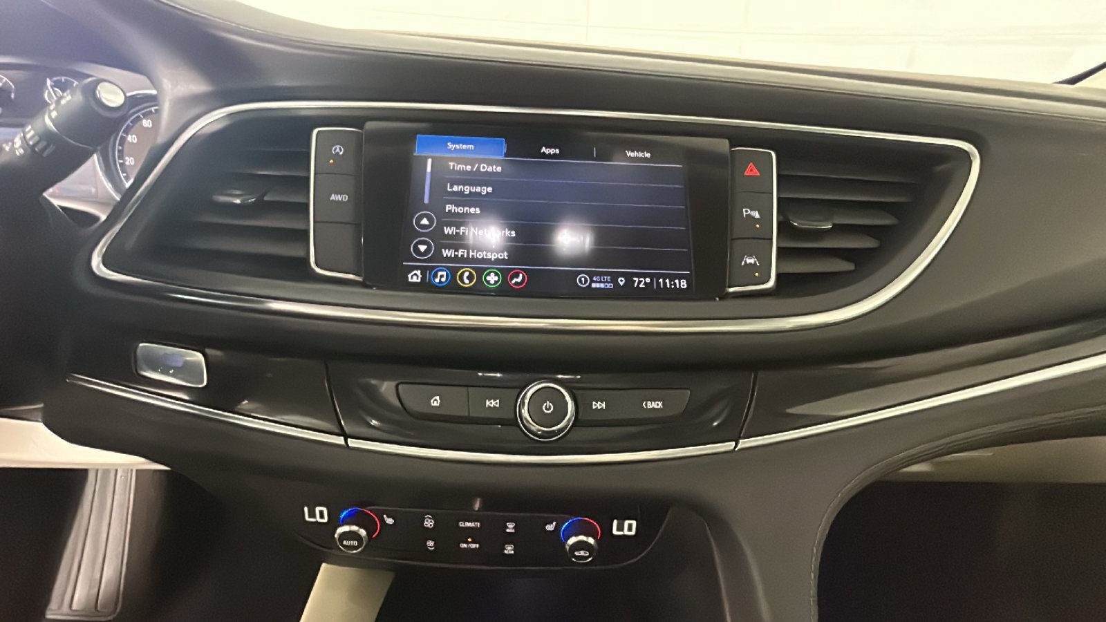 Used 2023 Buick Enclave Essence w/ Experience Buick Package AWD/4WD image 27