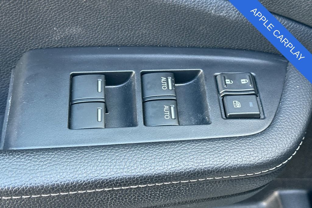 Used 2025 Honda Ridgeline Sport image 12