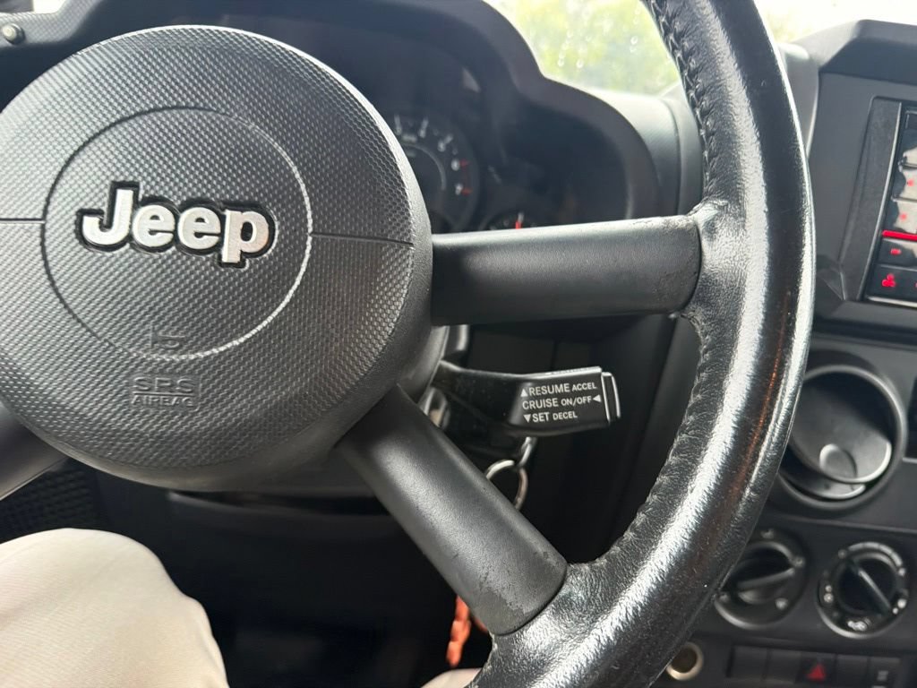 Used 2008 Jeep Wrangler X AWD/4WD image 7