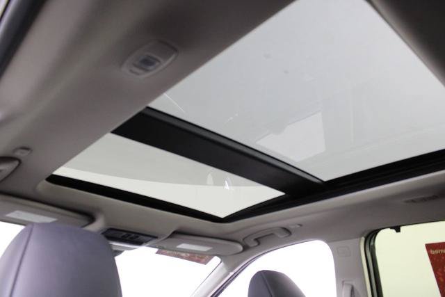 Certified 2024 Nissan Rogue SV w/ SV Premium Package FWD image 24