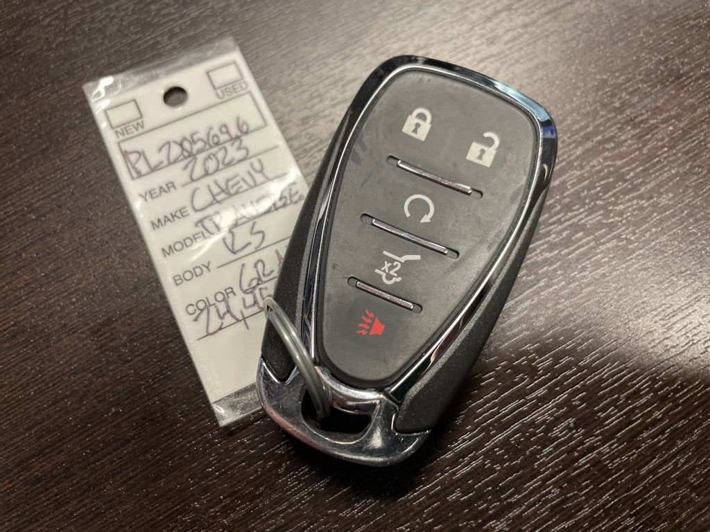 Used 2023 Chevrolet Traverse RS image 29