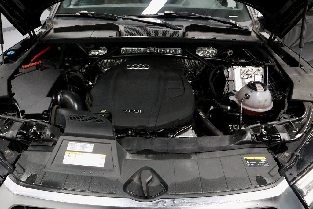 Used 2019 Audi Q5 2.0T Premium w/ Convenience Package image 17