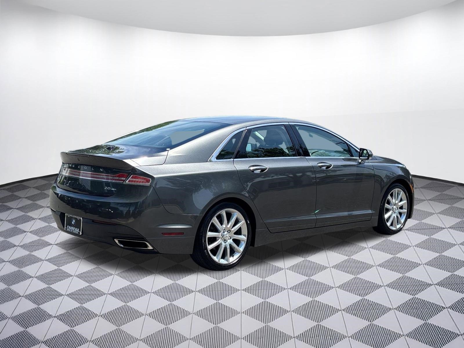 Used 2016 Lincoln MKZ w/ Equipment Group 300A Reserve FWD image 9