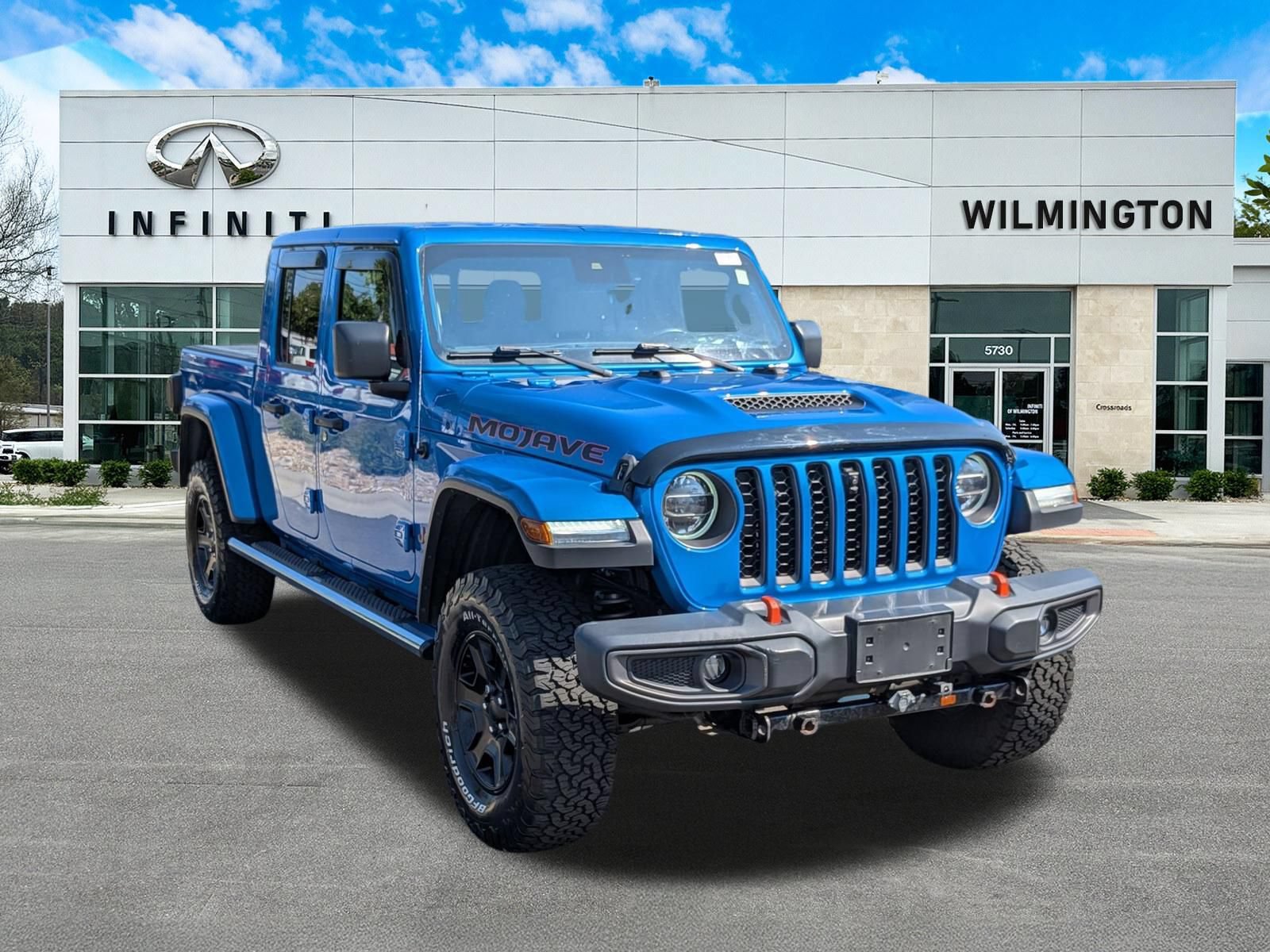 Used 2020 Jeep Gladiator Mojave w/ Dual Top Group AWD/4WD image 1