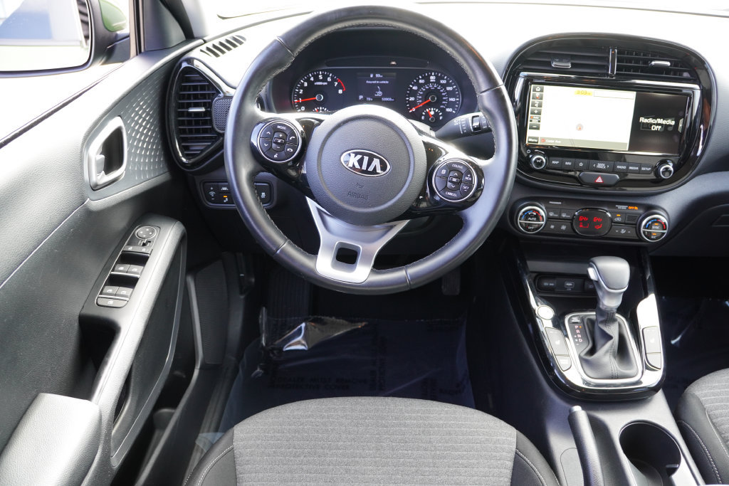 Used 2020 Kia Soul EX FWD image 19