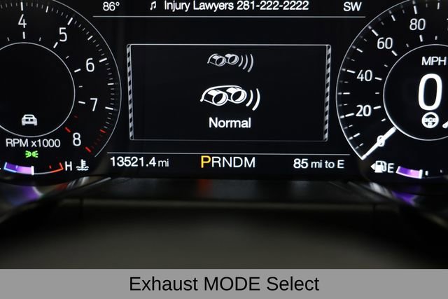 Used 2022 Ford Mustang Shelby GT500 w/ Carbon Fiber Track Pack image 32