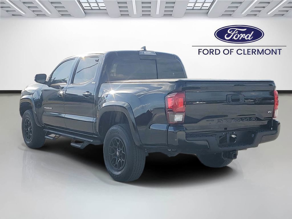 Used 2022 Toyota Tacoma SR5 w/ Technology Package image 3