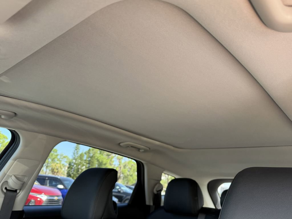 New 2026 Kia Sportage EX w/ EX Panorama Roof Package image 23