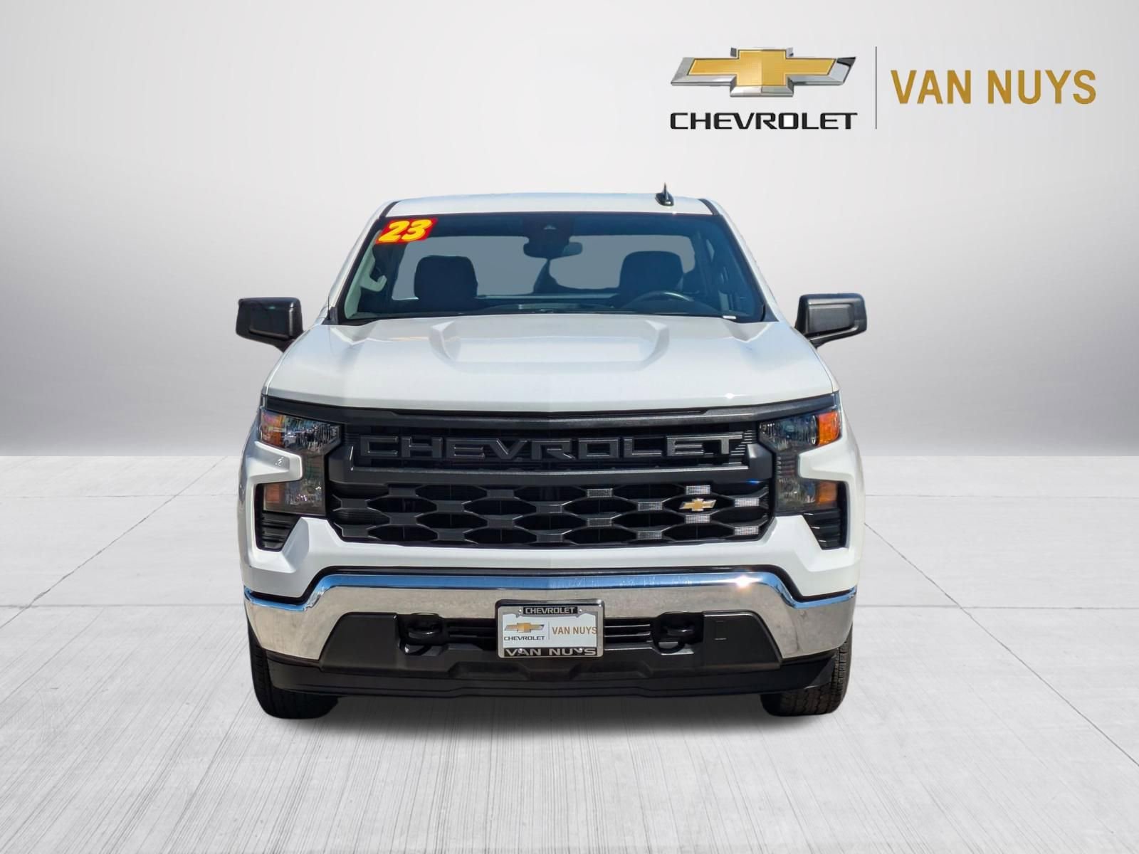 Used 2025 Chevrolet Silverado 1500 W/T RWD image 2