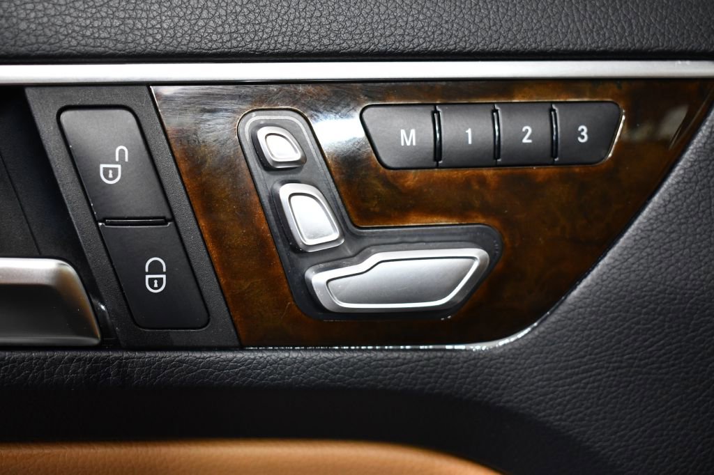 Used 2015 Mercedes-Benz E 400 4MATIC Coupe image 20