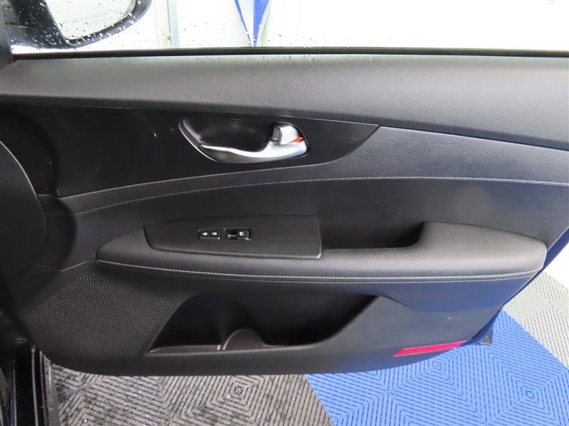 Used 2023 Kia Forte GT-Line FWD image 33