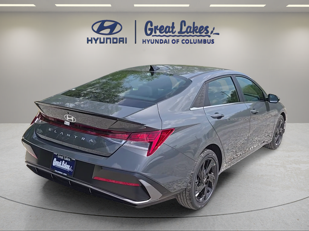 New 2026 Hyundai Elantra SEL Sport Premium FWD image 5