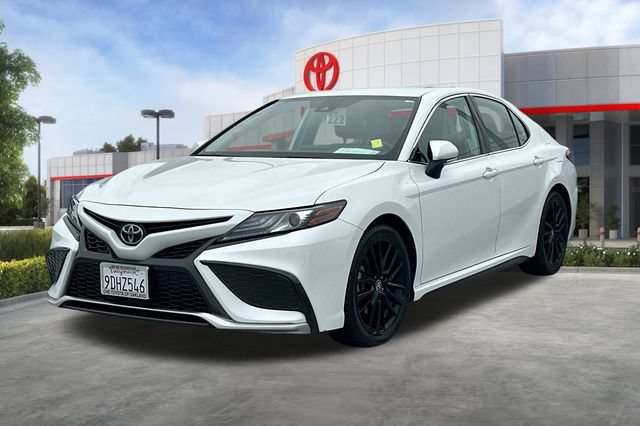 Certified 2023 Toyota Camry XSE FWD image 3