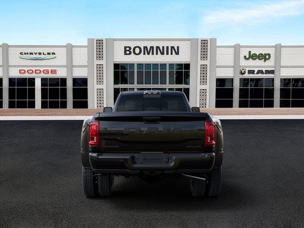 New 2026 RAM 3500 Big Horn AWD/4WD image 7