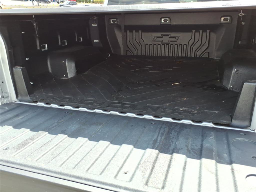 Used 2022 Chevrolet Silverado 1500 Custom image 5
